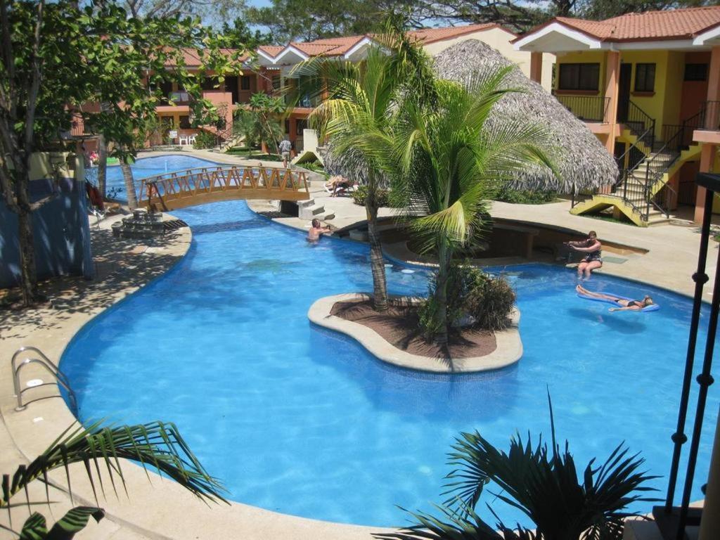 CocoMarindo Villa Bagian luar foto